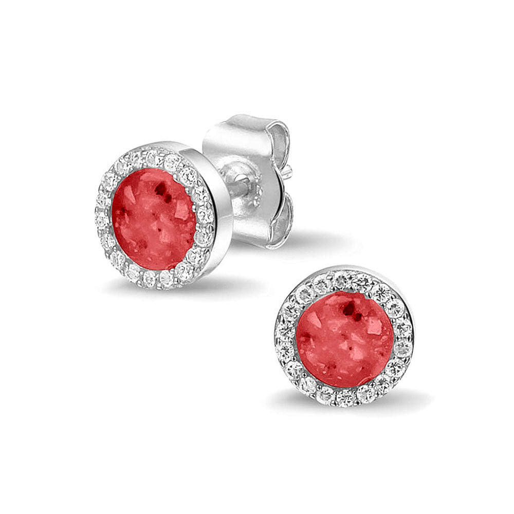 Oorstekers 8 mm rondom afgewerkt met zirkonia's zichtbaar gevuld met as of haar. Red