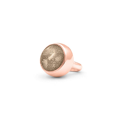 Subtiele charm als gedenksieraad gevuld met as, haar of moedermelk. Transparent