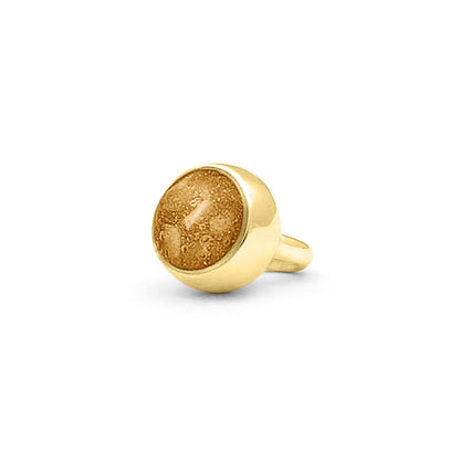 Subtiele charm als gedenksieraad gevuld met as, haar of moedermelk. Gold