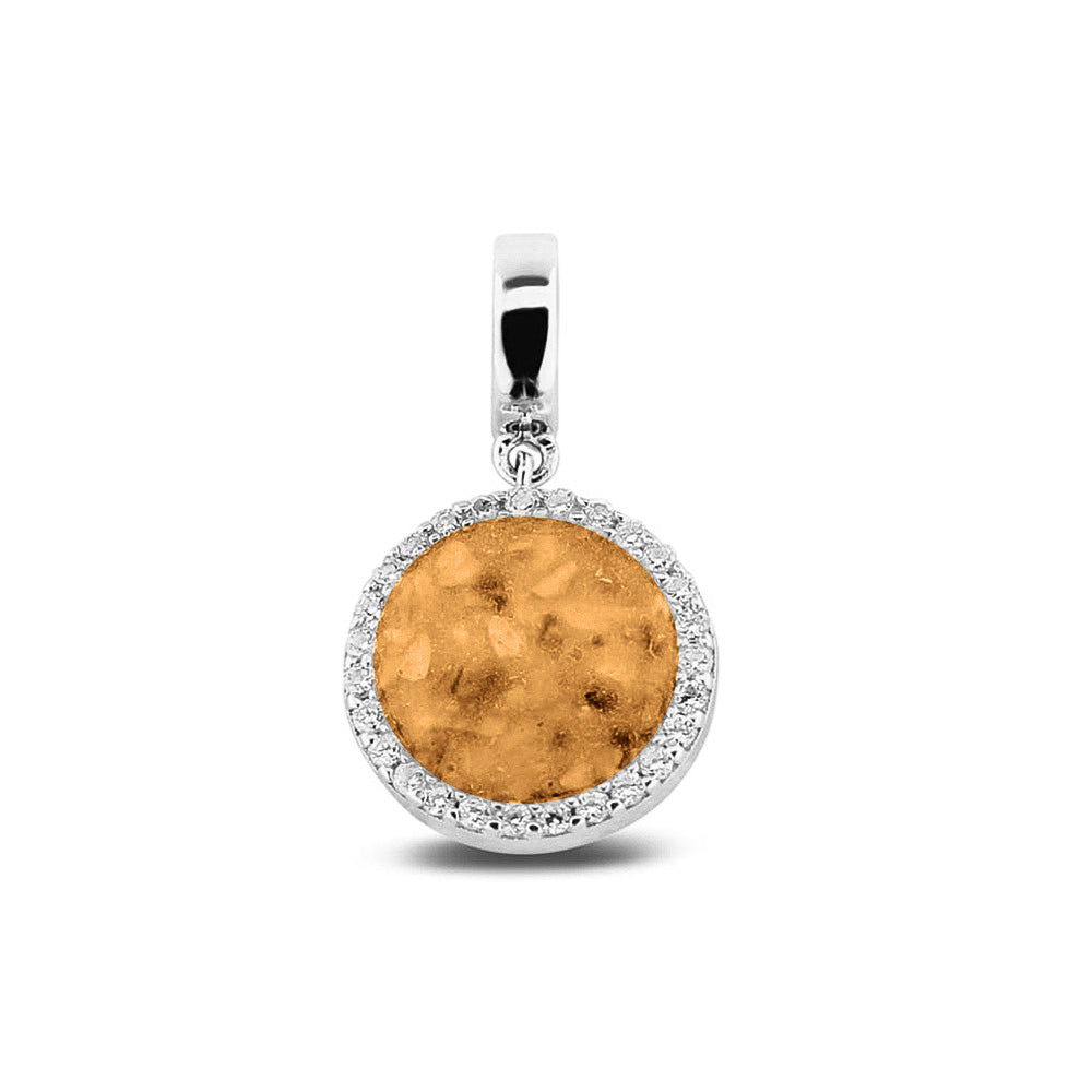 Asbedel, subtiel design rondom afgewerkt met zirkonia's  die aan de voorzijde zichtbaar gevuld wordt met as of haar met een keuze in 20 kleuren. Gold