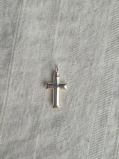 Ashanger Cross Small