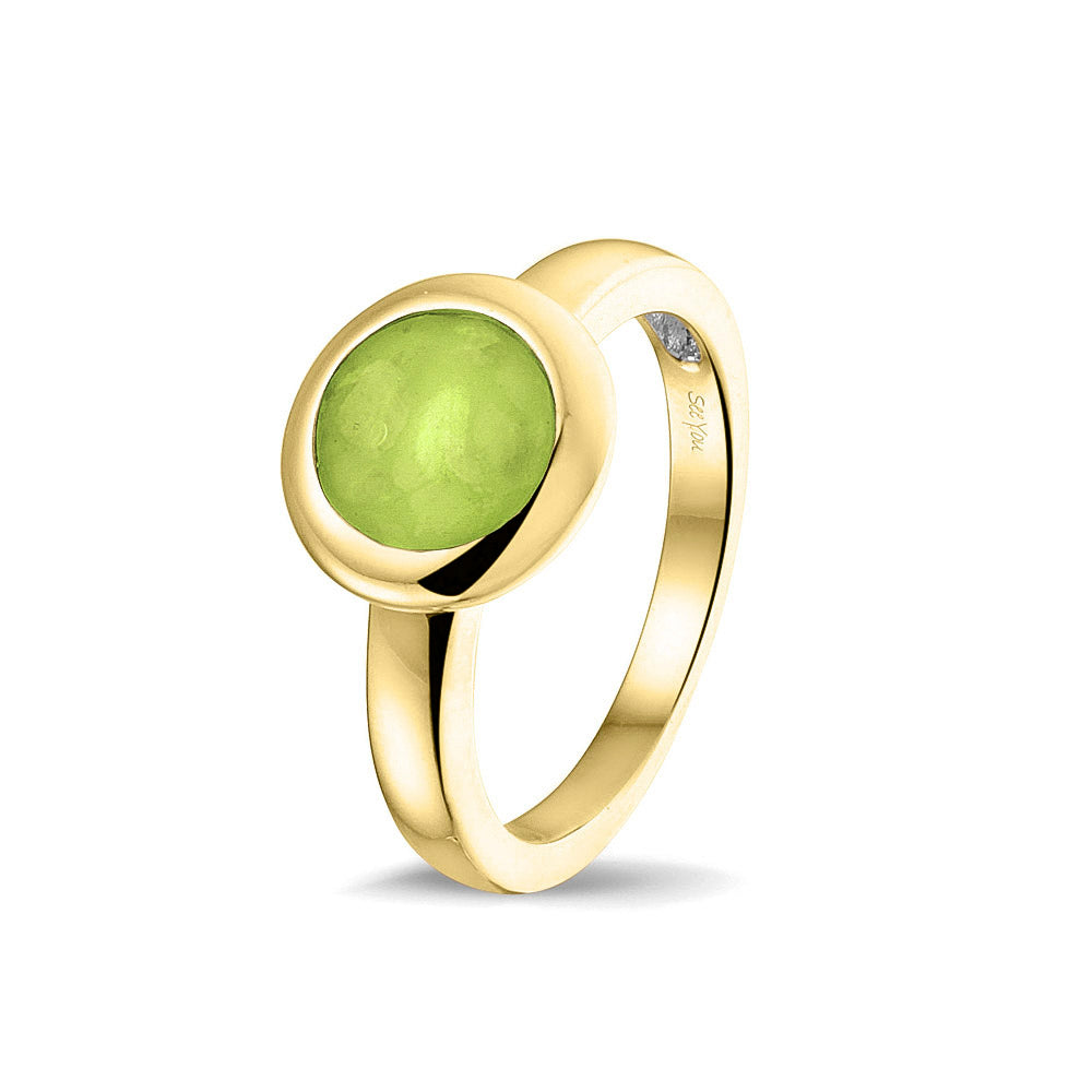 Gedenksieraad, gladde ring 3 mm waar aan de bovenzijde zichtbaar as of haar (of eventueel melktandjes of moedermelk) verwerkt wordt. Green
