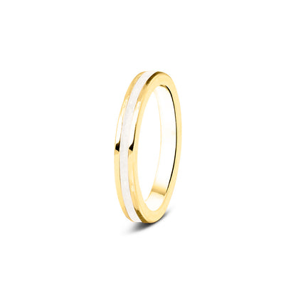 Gedenksieraad, ring 3 mm rondom zichtbaar gevuld met as of haar. Het vullen en sealen met onze speciale hars wordt in onze ambachtelijke edelsmederij gedaan. White